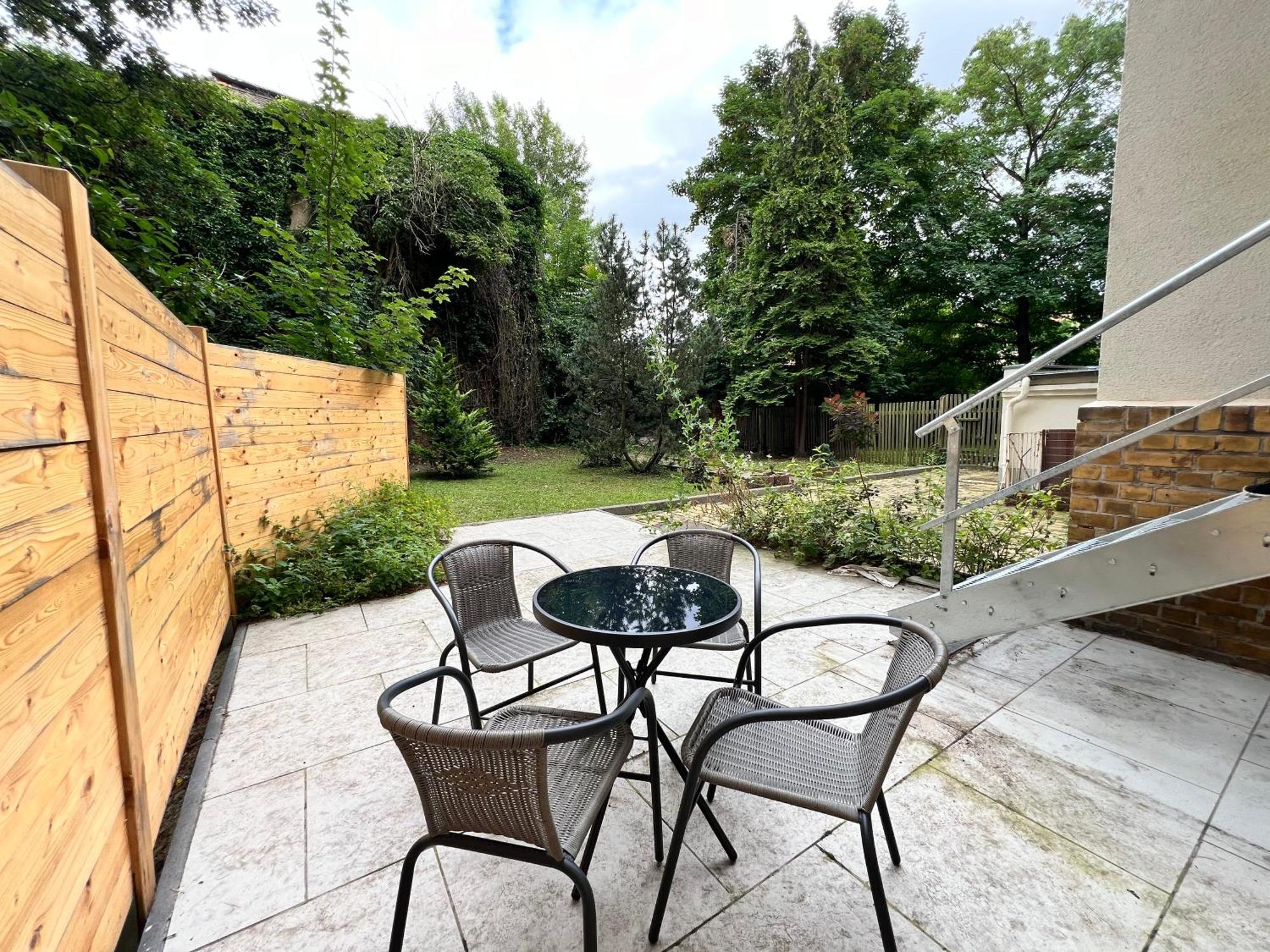 Soul-Apartment Terrasse Privat-Parkplatz Boxspringbett 55Zoll Tv Wlan ライプツィヒ エクステリア 写真